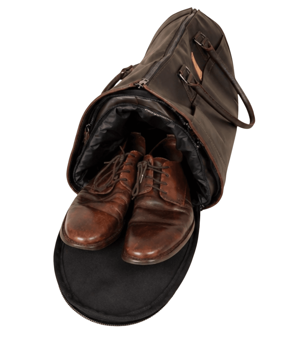 La Abuela Weekender in chocolate leather, shoe compartment studio view
